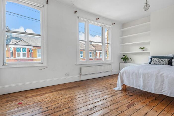 5 Bedroom Apartment To Rent In Nelgarde Road London, SE6