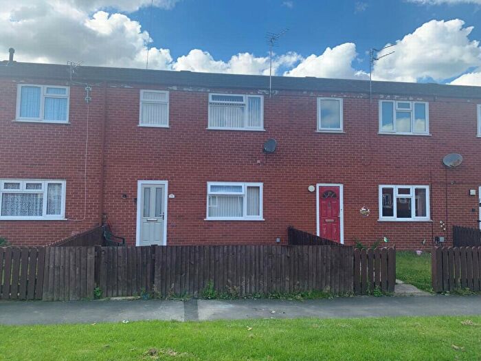 3 Bedroom Town House For Sale In Witley Close, Moreton, CH46