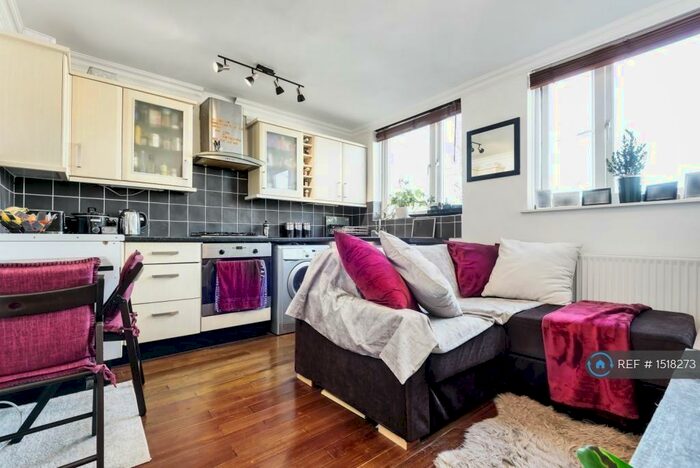 1 Bedroom Flat To Rent In Woolstaplers Way, London, SE16