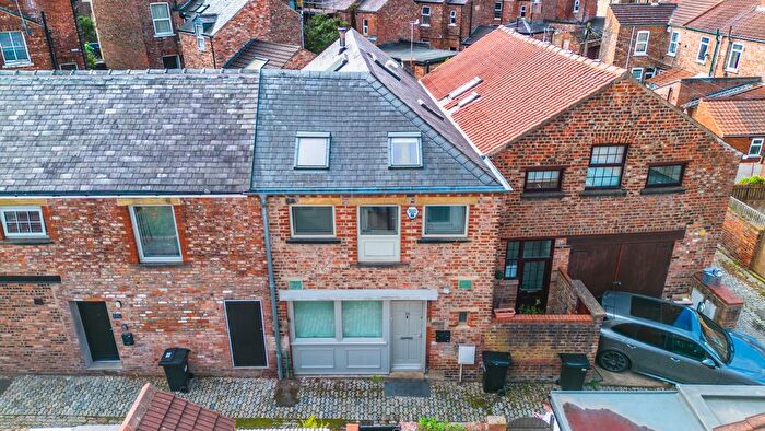 2 Bedroom Flat For Sale In Wolsley Street, York, YO10
