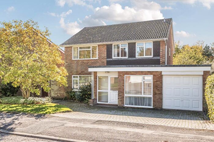 4 Bedroom Detached House For Sale In High Wycombe, Downley, Buckinghamshire, HP13