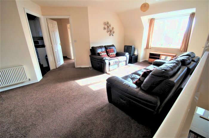 2 Bedroom Flat To Rent In Swan Lane, Stoke, Coventry, CV2