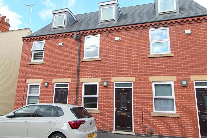 3 Bedroom Town House To Rent In Stanhope Street, Long Eaton, Nottingham, NG10