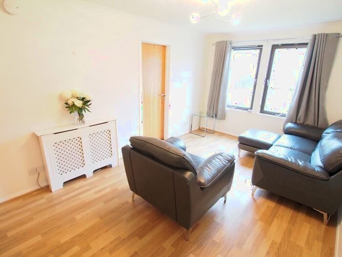 2 Bedroom Flat To Rent In Flat Kingswells Avenue, Kingswells, AB15