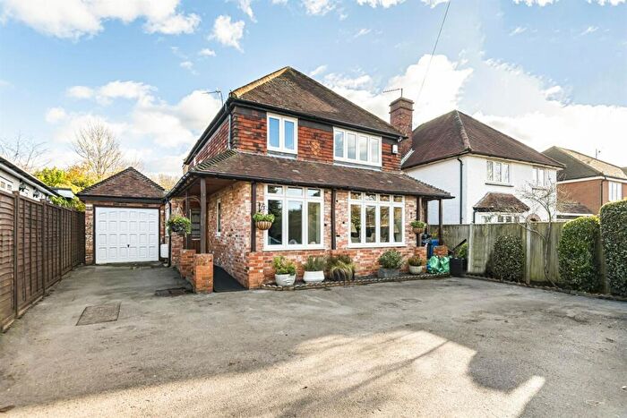 5 Bedroom House For Sale In Ruscombe, RG10