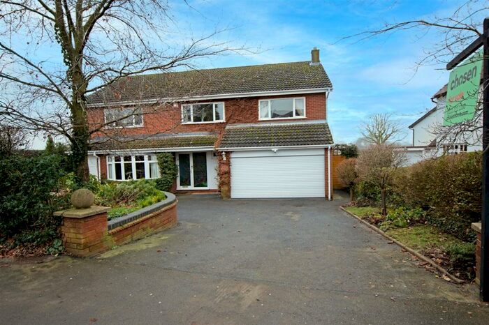 6 Bedroom Detached House For Sale In Church Lane, Middleton, B78