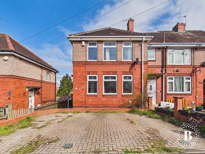 3 Bedroom End Terrace House For Sale In Hastilar Road South, Richmond, Sheffield, S13