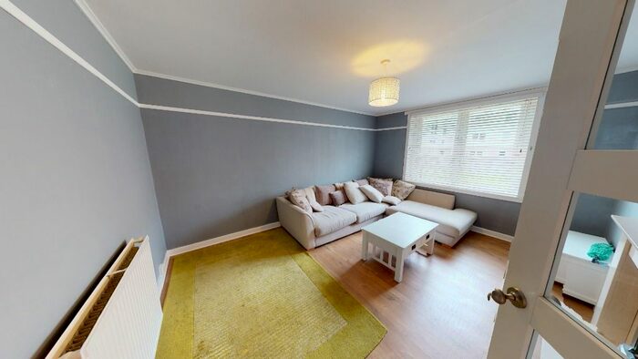 2 Bedroom Flat To Rent In Froghall Avenue, Froghall, Aberdeen, AB24