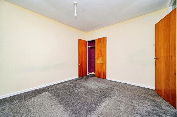 3 Bedroom End Of Terrace House For Sale In Chantry Lane, London Colney, St. Albans, AL2