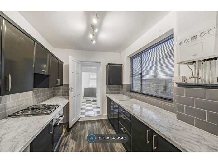 3 Bedroom Terraced House To Rent In Bramhall Street, Cleethorpes, DN35