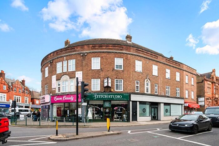 3 Bedroom Property For Sale In The Quadrant, Epsom, KT17