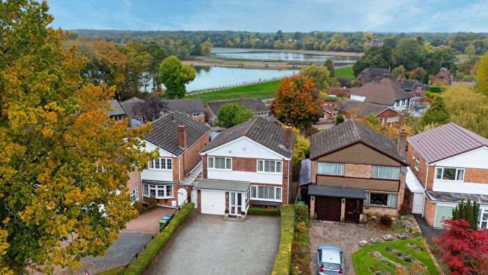 3 Bedroom Detached House For Sale In Shutt Lane, Earlswood, B94