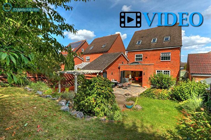 5 Bedroom Detached House For Sale In Chancellors, Arlesey, SG15