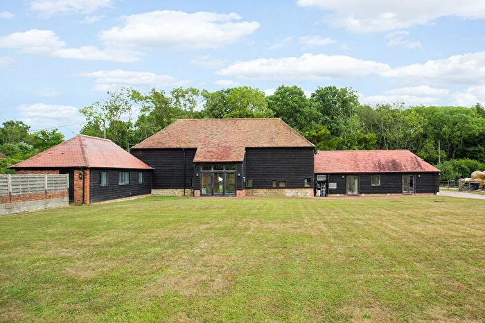 4 Bedroom Detached House For Sale In Faggs Farm, Bilsington, Ashford, Kent, TN25
