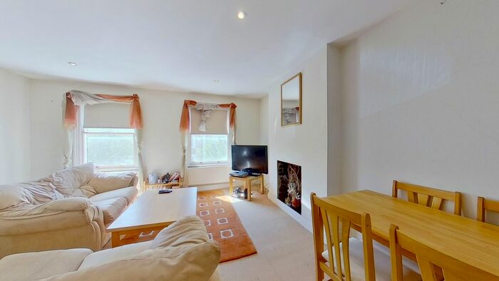 2 Bedroom Flat To Rent In Averill Street, London, W6