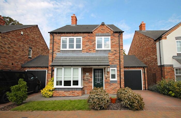 3 Bedroom Detached House To Rent In Knightswood Close, Rosliston, Derbyshire, DE12
