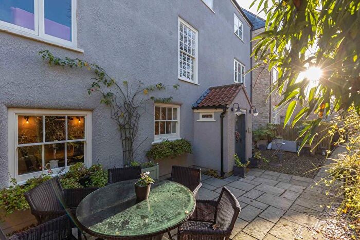 3 Bedroom Terraced House For Sale In Penn Place, Wells, BA5