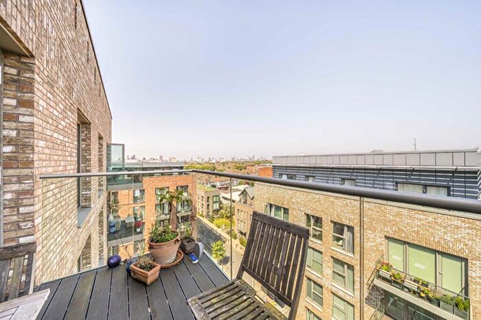 1 Bedroom Flat For Sale In Ironworks Way, Upton Park, E13