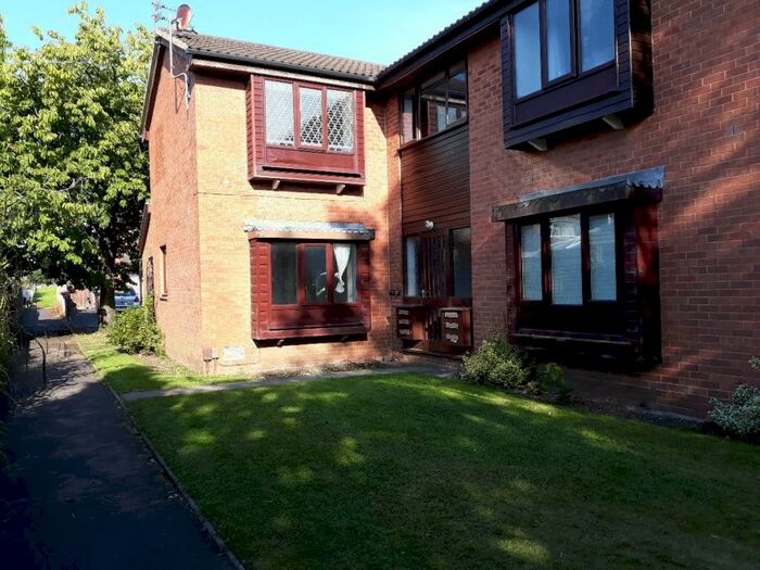 Studio To Rent In Longley Close, Fulwood, Preston, PR2