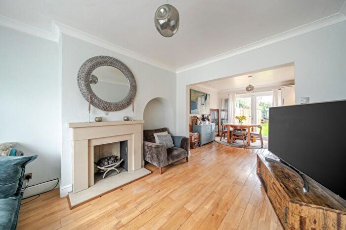 4 Bedroom Terraced House For Sale In Carstairs Road, Catford, London, SE6