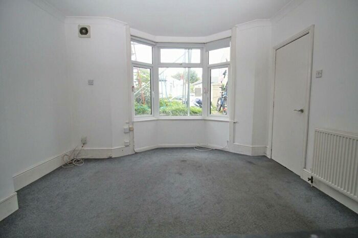 2 Bedroom Apartment To Rent In Old Shoreham Road, Brighton, BN1