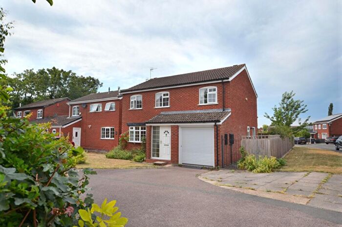 4 Bedroom Detached House For Sale In Tuckers Road, Loughborough, LE11