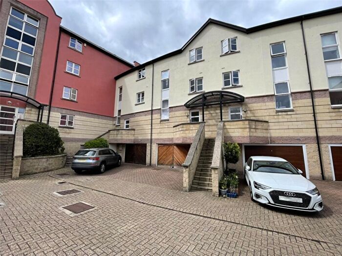 3 Bedroom Terraced House To Rent In Waterside, Exeter, Devon, EX2