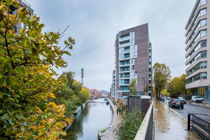 3 Bedroom Flat To Rent In Camley Street, London, N1C