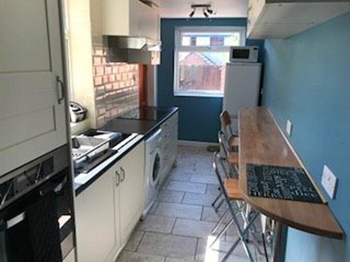 2 Bedroom Flat To Rent In Station Street, Loughborough, LE11