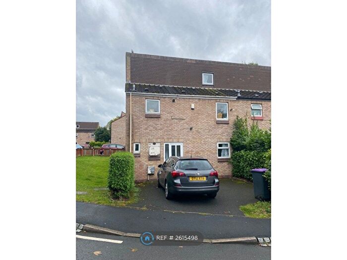 4 Bedroom End Of Terrace House To Rent In Hurleybrook Way, Telford, TF1