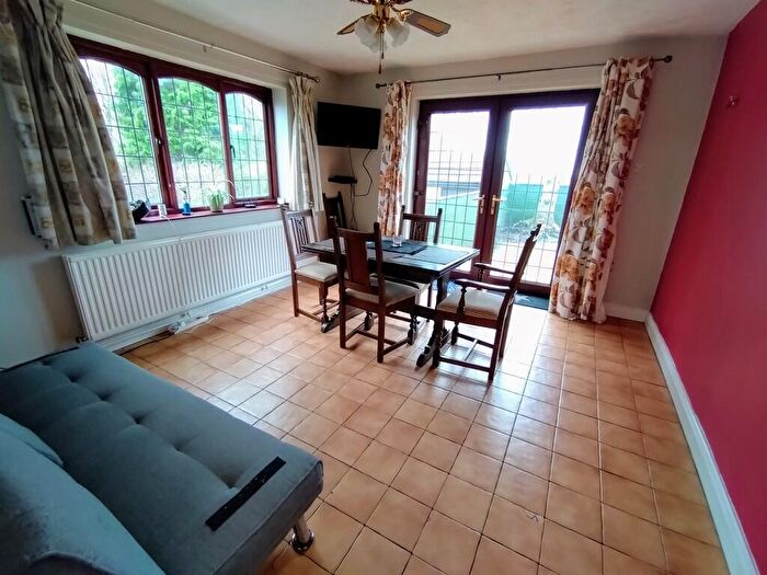 5 Bedroom Detached House For Sale In Old Butt Lane, Talke, ST7