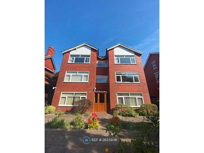 2 Bedroom Flat To Rent In Riversleigh Court, Lytham St. Annes, FY8
