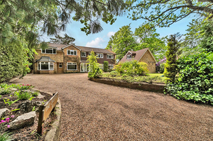 4 Bedroom Detached House For Sale In Church Hill, Camberley, Surrey, GU15
