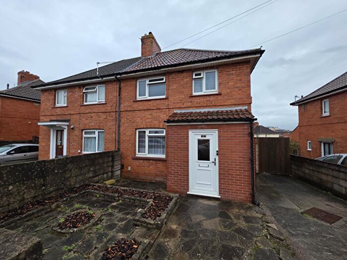 3 Bedroom House To Rent In Cranmore Crescent, Southmead, Bristol, BS10