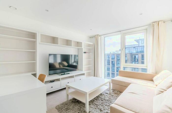 1 Bedroom Flat To Rent In Juniper Drive, Wandsworth Town, London, SW18