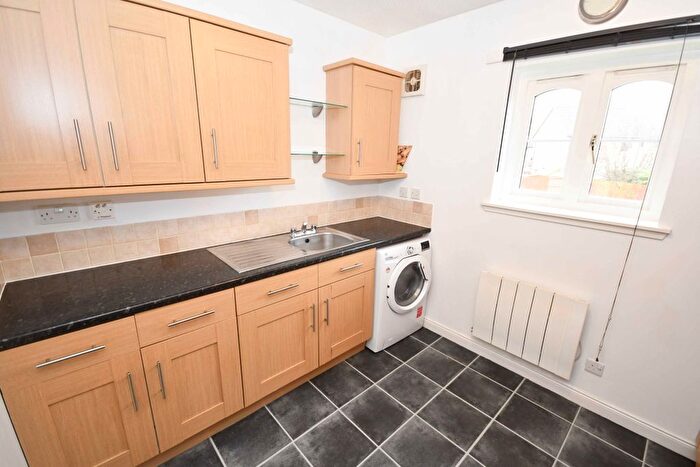 2 Bedroom Flat To Rent In Castle Heather Road, Inverness, IV2