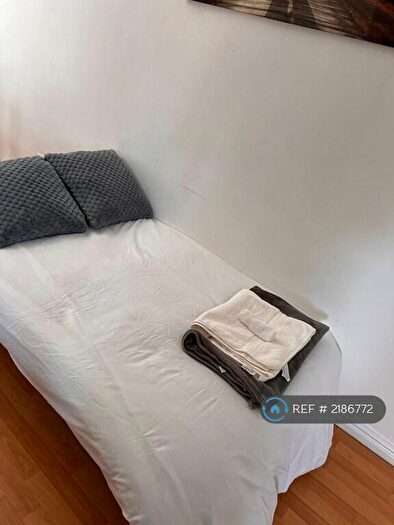 1 Bedroom Flat To Rent In Victoria Road, Tuebrook, Liverpool, L13