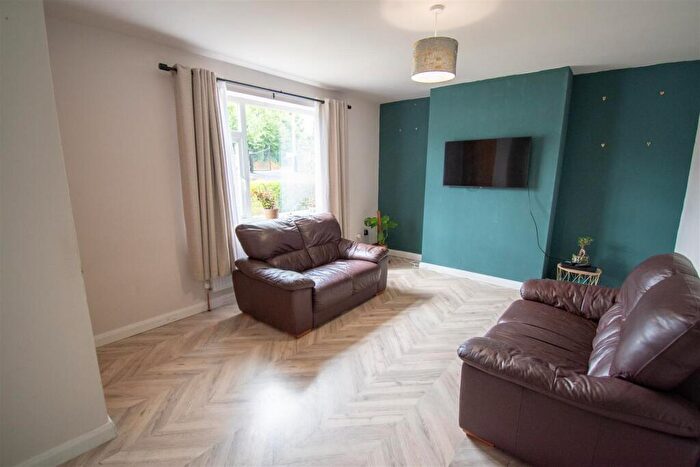3 Bedroom Terraced House For Sale In Hill Street, Ripley, DE5