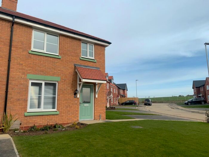 3 Bedroom Semi-Detached House To Rent In Heron Crescent, Melton Mowbray, LE13