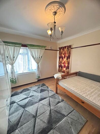 1 Bedroom Maisonette To Rent In Norton Road, Wembley, HA0