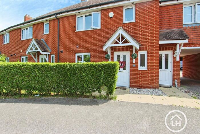 3 Bedroom End Of Terrace House For Sale In Barnfields Court, Sittingbourne, ME10