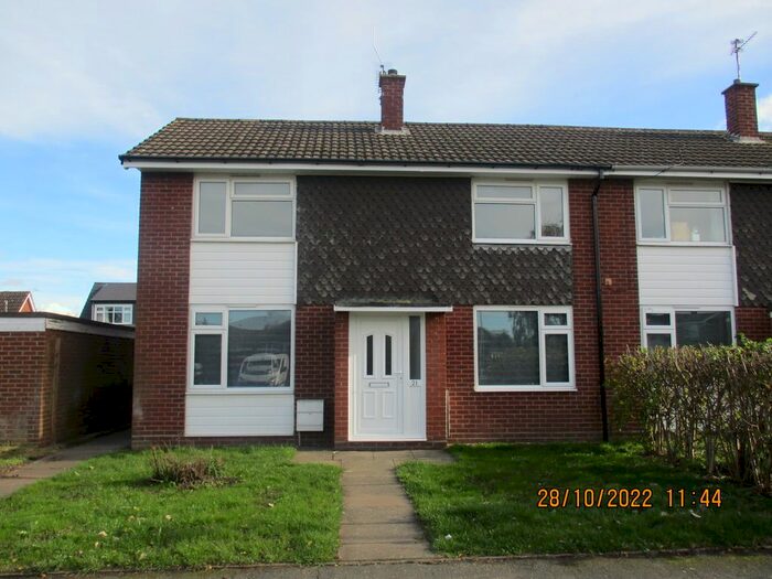 3 Bedroom End Of Terrace House To Rent In Manorfield Close, Penkridge, Staffs, ST19