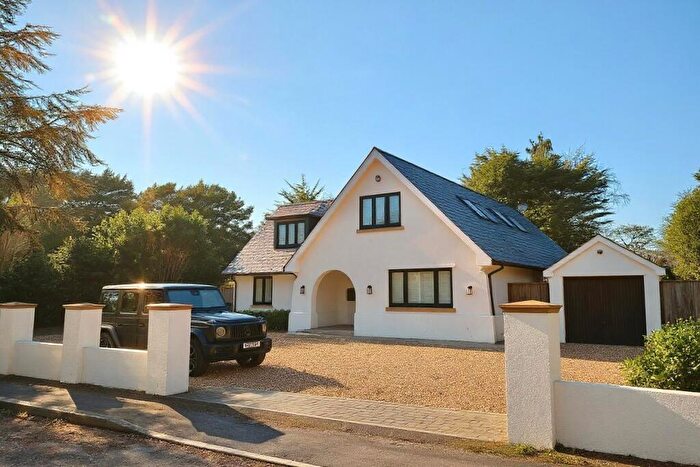 4 Bedroom Detached House For Sale In Bushmead Drive, Ashley Heath, BH24