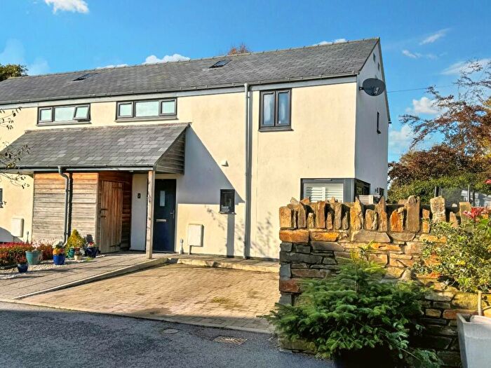 3 Bedroom Semi-Detached House For Sale In Spreyton, Crediton, EX17