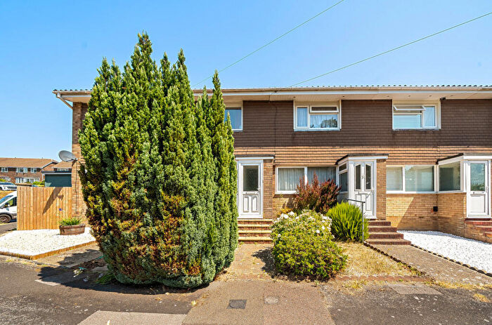 2 Bedroom Terraced House For Sale In Ticonderoga Gardens, Woolston, Southampton, Hampshire, SO19