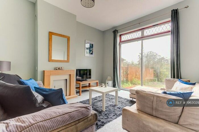 5 Bedroom Terraced House To Rent In Mafeking Road, Brighton, BN2