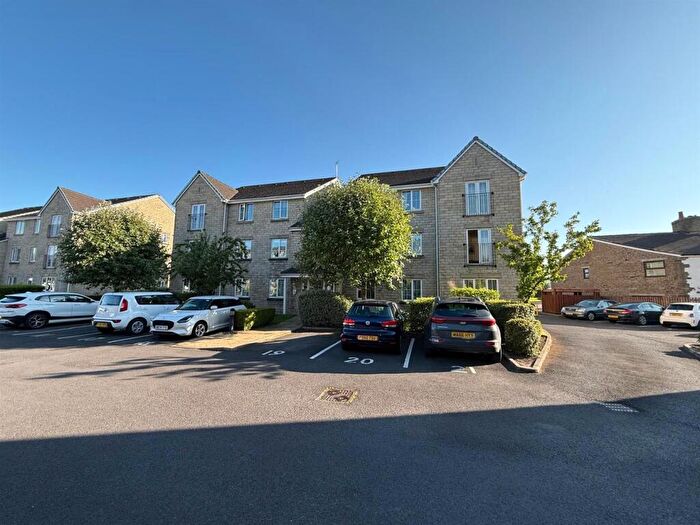 2 Bedroom Apartment To Rent In Edenhurst Apartments, Haslingden, BB4