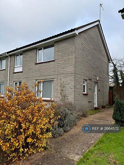 4 Bedroom Semi-Detached House To Rent In Court Lodge Road, Horley, RH6