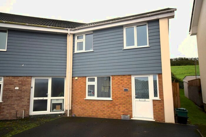 3 Bedroom Property To Rent In Richmond Green, Appledore, Devon, EX39