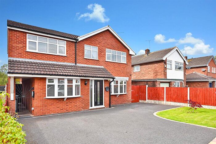 4 Bedroom Detached House For Sale In Ffordd Meirionydd, Wrexham, LL11